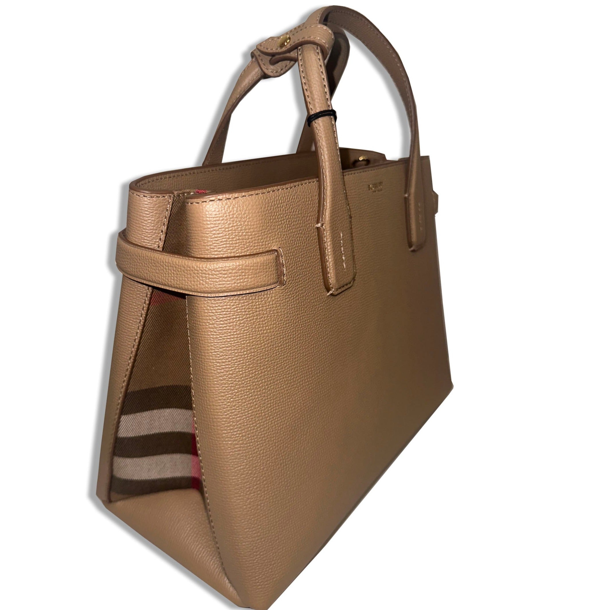 The banner leather handbag Burberry Camel in Leather - 34250569