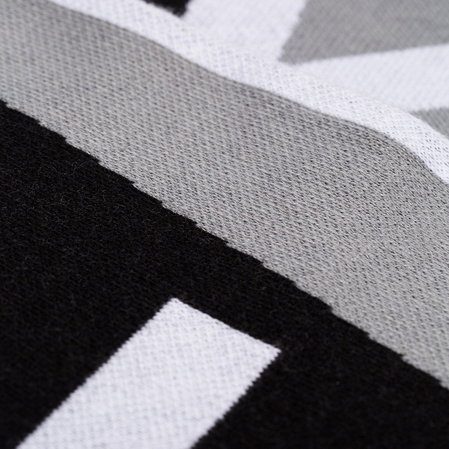 Givenchy Black & Grey Logo Team Scarf - DANYOUNGUK