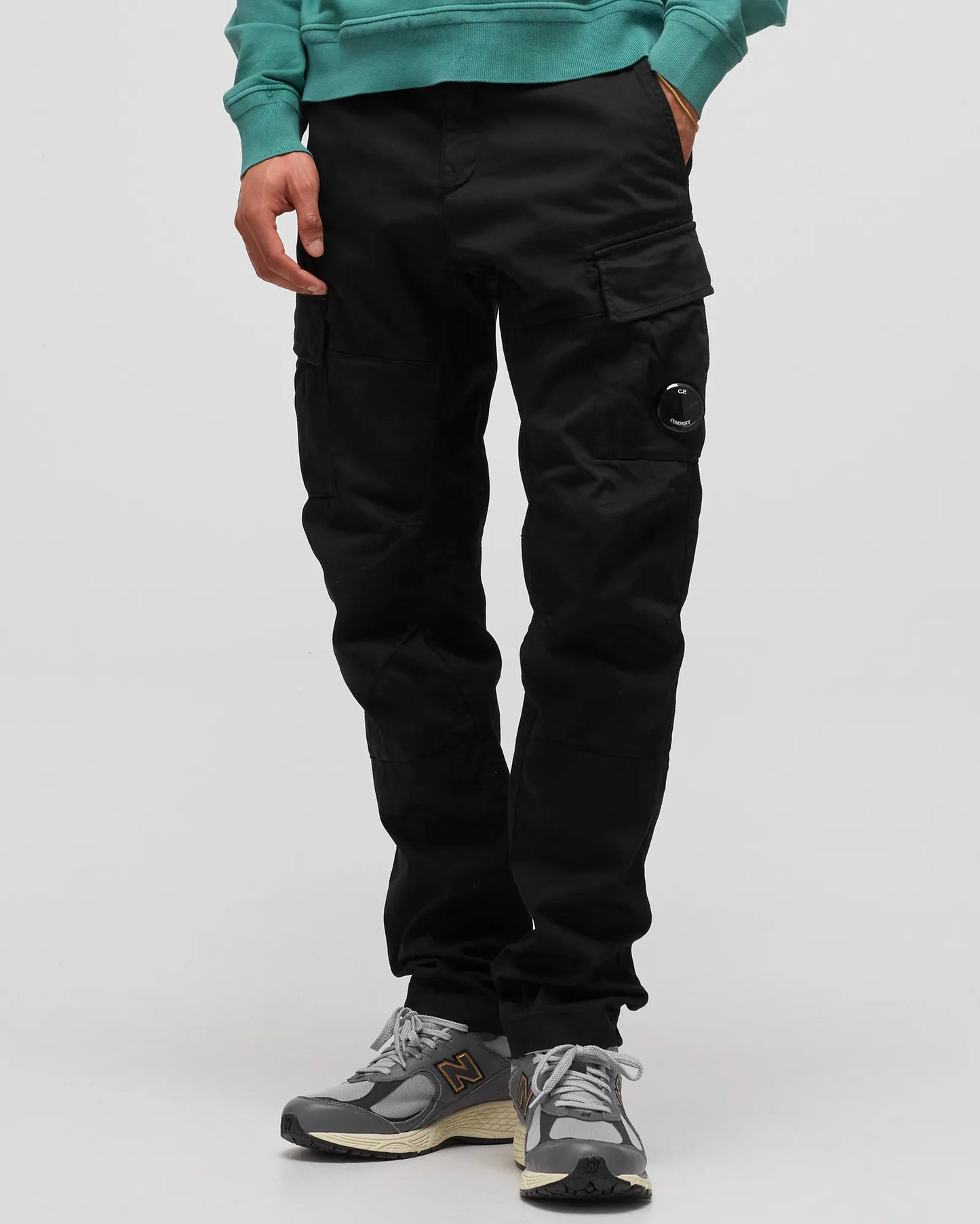 CP Company Black Stretch Satin Cargo Trousers - DANYOUNGUK