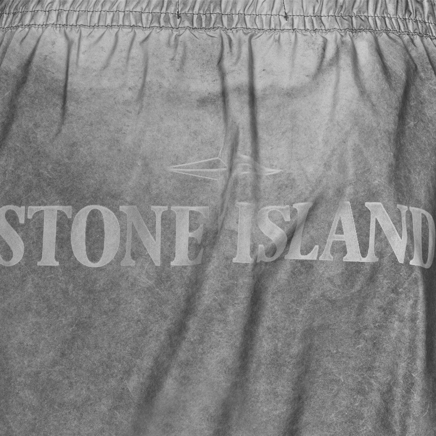 Stone Island Grey Reflective Logo Shorts Shorts Stone Island 
